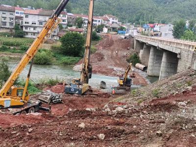 小漳河大桥拆除重建工程有序推进  