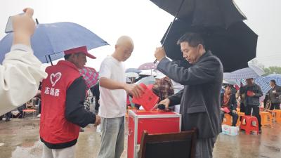 清河管理区第一选区开展县、镇两级人大代表换届投票选举工作  