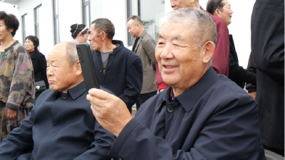 县市场监管局组织开展重阳节主题活动
