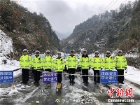 90后女警零下4度抗凝保畅一线过“生日”