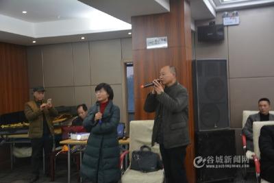 谷城县书法家协会召开年会 20名会员受表彰