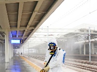 场面震撼 谷城北站全面消杀