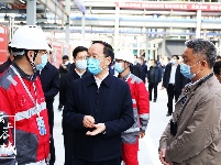 参加襄阳市第一季度项目拉练与会代表来谷城观摩