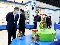 参加襄阳市第一季度项目拉练与会代表来谷城观摩