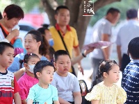 童心玩趣乐逍遥 融媒体中心闹六一