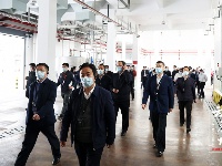 参加襄阳市第一季度项目拉练与会代表来谷城观摩