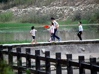 美丽堰河