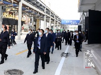 参加襄阳市第一季度项目拉练与会代表来谷城观摩