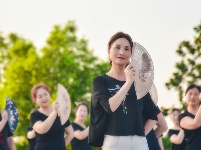 大美谷城 惊艳脱俗