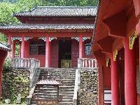 美女与古建筑