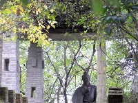 美丽堰河