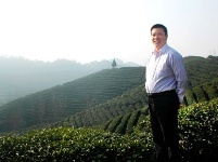 巍巍茶山我为峰