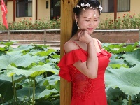 美女若盼兮，见之不忘！