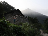 马场的石头，古朴天然