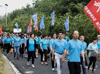 全民健步七千米 吸引力爆棚