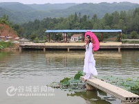 美女若盼兮，见之不忘！