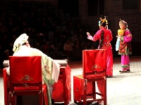 谷城大戏唱响襄阳
