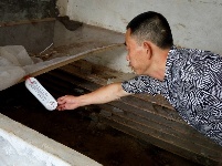 汤国波：谷城养蛇第一人