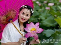 美女若盼兮，见之不忘！