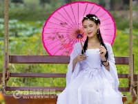 美女若盼兮，见之不忘！