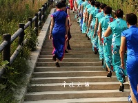 樱花谷百名佳丽旗袍秀
