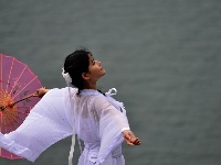 下凡