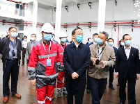 参加襄阳市第一季度项目拉练与会代表来谷城观摩