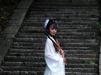 古典美女惊艳承恩寺 蔡以成摄
