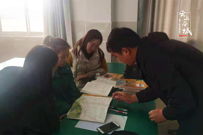 石花镇中心学校：教学技能竞赛促教学质量发展