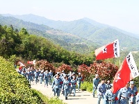 【图集】追寻红色记忆，传承红色基因，县委党校重走红军路