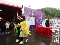 【图集】@谷城单身帅哥美女 “发对象”咯！ 相约君山，“樱”你而来