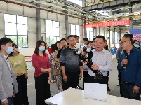 【图集】强信心 县委党校学员看谷城“奔腾”的工业发展