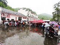 【图集】@谷城单身帅哥美女 “发对象”咯！ 相约君山，“樱”你而来