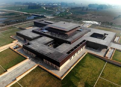 习近平：努力建设中国特色、中国风格、中国气派的考古学