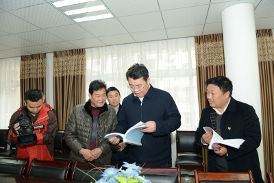 张世伟调研新时代农（居）民讲习所