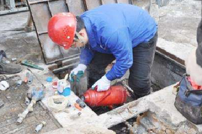 朱宝剑督办协调低温冰冻天气城区供水工作