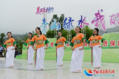  “美丽乡村行”文化小康惠民群众文化展演活动走进格栏坪村