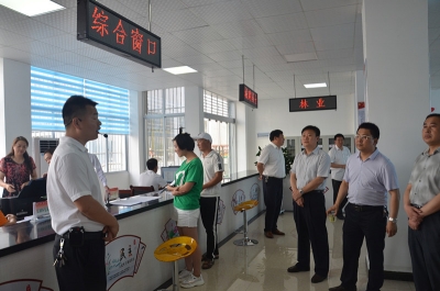 保康加快推进政务服务“一张网”建设
