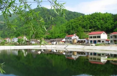 刘锴到黄堡调研村“两委”换届工作
