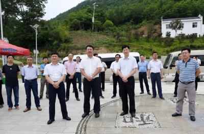 汉川市党政考察团来保康开展区域协作扶贫和考察交流脱贫攻坚工作