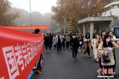 国考报名今将截止，热门岗位竞争已近“万里挑一”！