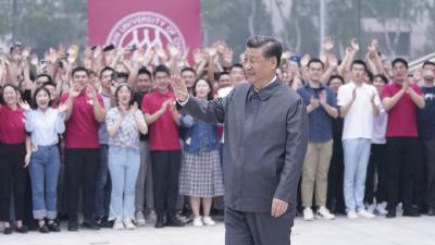 青春赛道奋力奔跑！习近平这样勉励当代青年