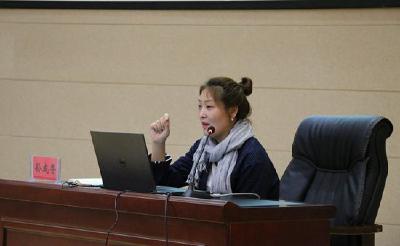 《东楚晚报》首席教育记者应邀来湖北工程职业学院作讲座