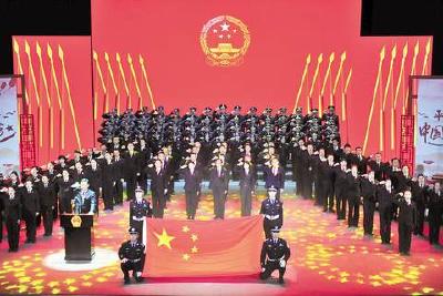 湖北省各地各部门举行宪法宣誓仪式