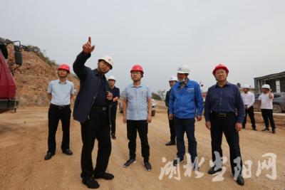 张世敏督导检查我市“十一”期间安全生产工作