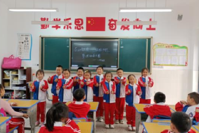 市实验小学开展劳动让生活“美”起来系列活动