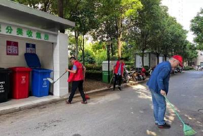 【精神文明创建活动宣传阐释·文明实践】市税务局：包保服务忙不停 到人到岗共创建