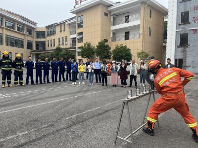 ​市消防救援大队开展“弘扬工匠精神 争当时代先锋”联创联建主题党日