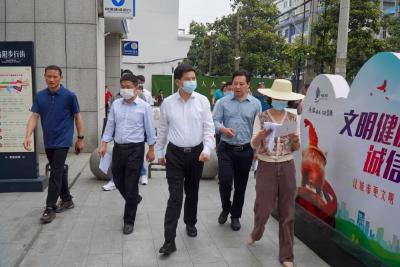 刘传钢：要真正把创城工作做到群众的心坎上