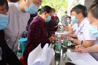 市人民医院开展“国际甲状腺知识宣传周”健康义诊宣教活动